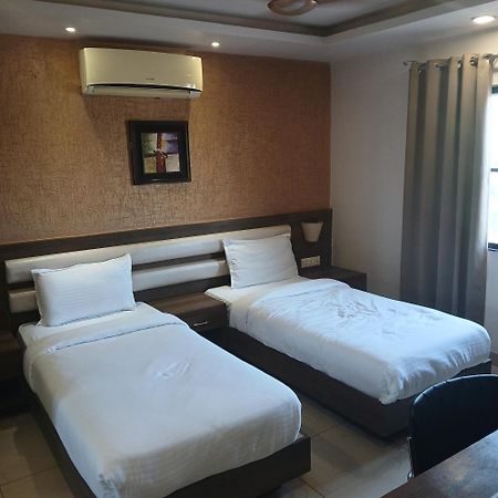 Hotel Square 36 Кота Экстерьер фото