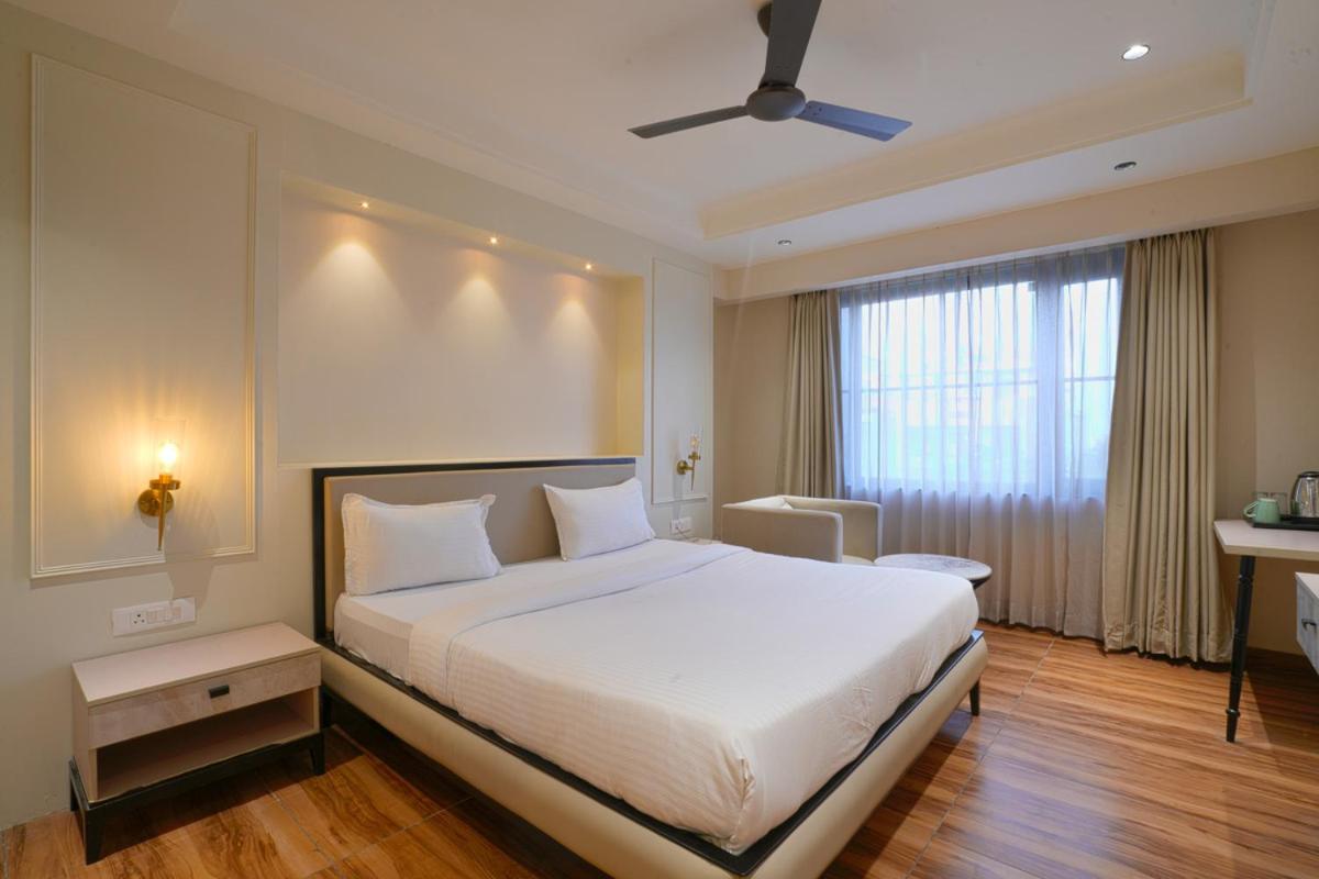 Hotel Square 36 Кота Экстерьер фото