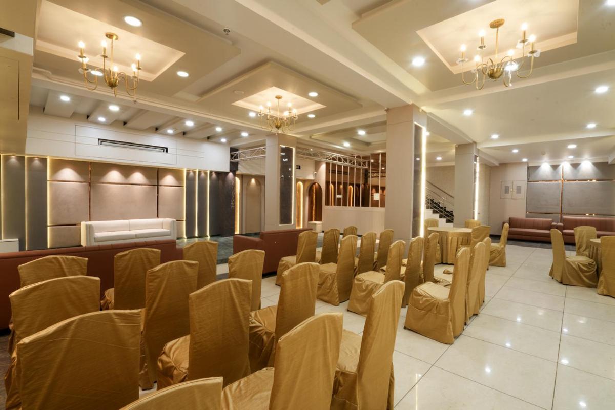 Hotel Square 36 Кота Экстерьер фото