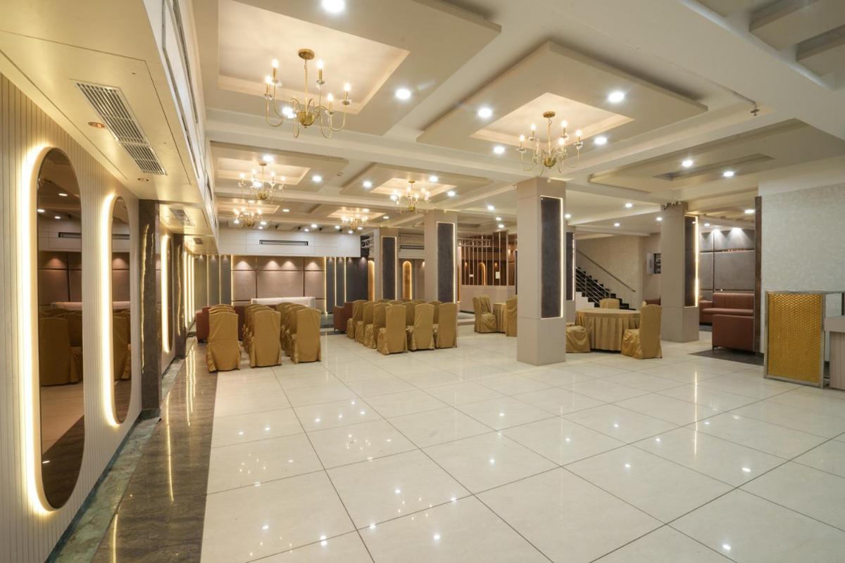 Hotel Square 36 Кота Экстерьер фото